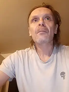 Kuba Gd online show from December 18, 2024, 3:26 am