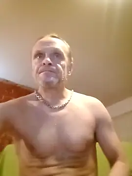 Kuba Gd online show from December 4, 2025, 10:07 pm