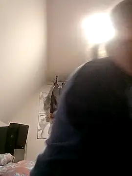 Kuba Gd online show from April 7, 2026, 8:42 pm