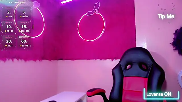 Madiso Santiel online show from September 10, 2025, 7:25 pm