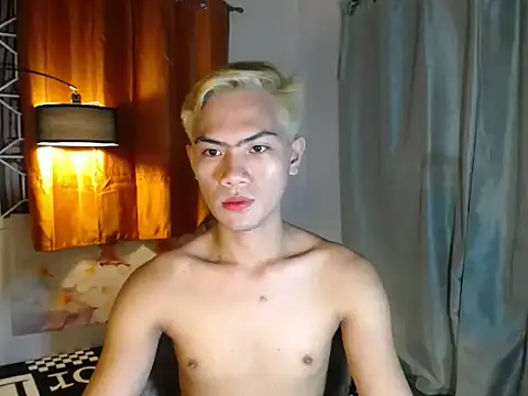 alex cummer online show from April 10, 2026, 2:22 pm