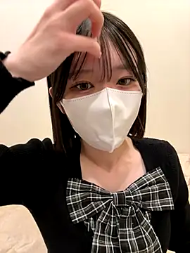 Ribon n online show from November 19, 2025, 3:23 pm