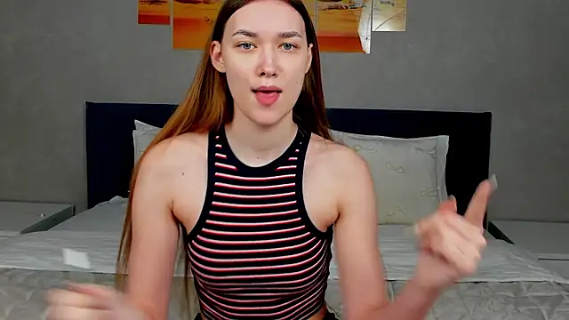 AmadaReine online show from February 22, 2026, 3:18 am