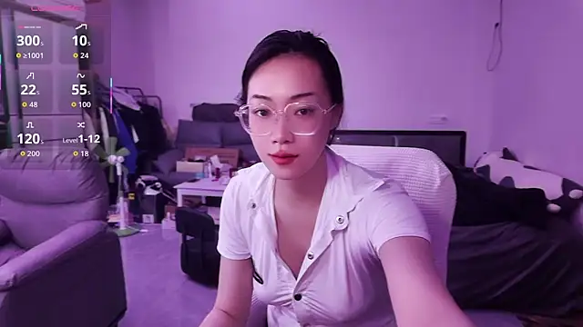 Snapshot of Linbaibai chatting on October 14, 2025, 4:52 pm Linbaibai online show from October 14, 2025, 4:52 pm