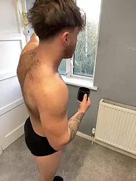 harleybarker online show from October 30, 2025, 7:21 am