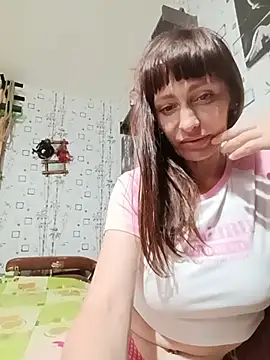Lietta  online show from July 9, 2026, 7:29 pm