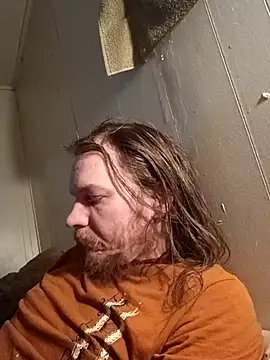 Poundtown1226 online show from February 14, 2026, 12:24 pm