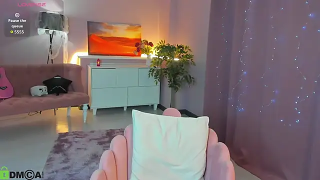 CherryLexi  online show from December 2, 2025, 3:45 am