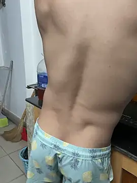 anhkiet huang online show from December 2, 2025, 2:56 pm