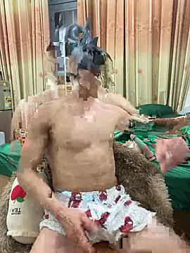 anhkiet huang online show from July 28, 2026, 4:27 pm