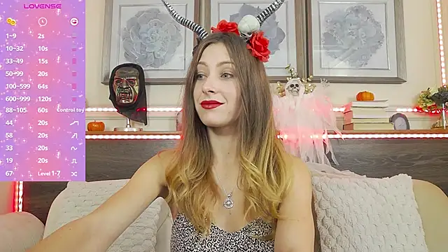 MuseDollX online show from October 19, 2025, 7:03 pm