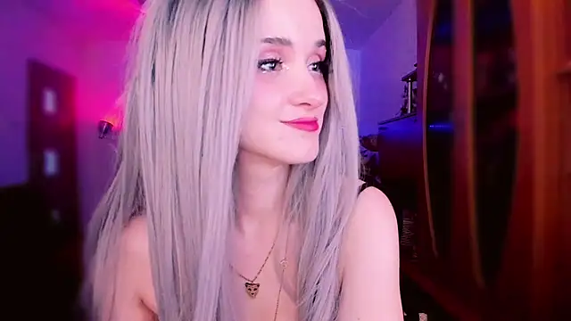 MistressJolie online show from February 3, 2026, 9:14 am