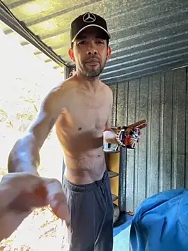 Stelan690 online show from November 24, 2025, 10:42 pm