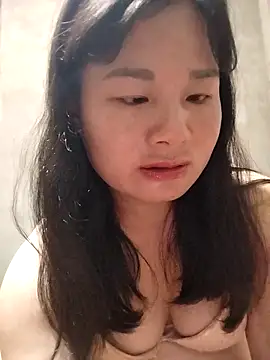 kute-00 online show from November 12, 2025, 4:57 am