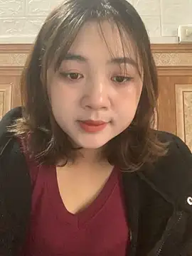 Snapshot of Lonnina chatting on October 14, 2025, 2:12 am Lonnina online show from October 14, 2025, 2:12 am