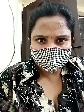 Shikha-mehra7 online show from September 20, 2025, 3:40 am