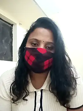 Shikha-mehra7 online show from November 20, 2025, 2:28 pm