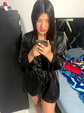 zoeandangel online show from October 3, 2025, 7:05 am