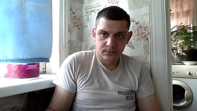 Snapshot of BogdanNegoda chatting on April 9, 2026, 6:52 am BogdanNegoda online show from April 9, 2026, 6:52 am