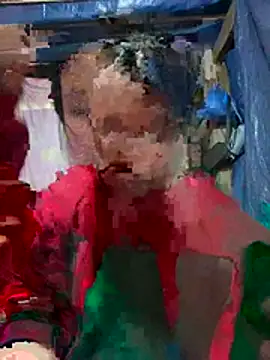 Snapshot of O_o_UwU_o_O chatting on February 5, 2026, 6:18 am O o UwU o O online show from February 5, 2026, 6:18 am