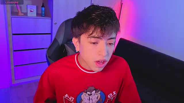 Snapshot of onlinenico chatting on October 6, 2025, 8:06 pm onlinenico online show from October 6, 2025, 8:06 pm