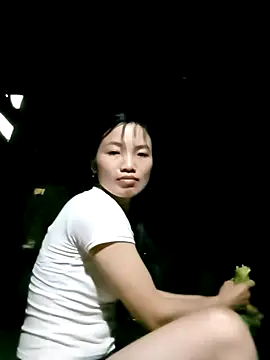 Snapshot of ngan-cute chatting on September 11, 2025, 12:00 am ngan-cute online show from September 11, 2025, 12:00 am