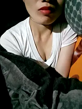 Snapshot of ngan-cute chatting on October 25, 2025, 1:57 am ngan-cute online show from October 25, 2025, 1:57 am