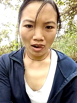 Snapshot of ngan-cute chatting on November 22, 2025, 2:10 am ngan-cute online show from November 22, 2025, 2:10 am