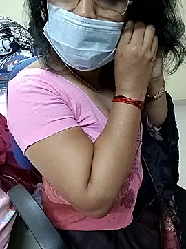 Snapshot of tamilmaha12 chatting on November 12, 2025, 8:41 pm tamilmaha12 online show from November 12, 2025, 8:41 pm