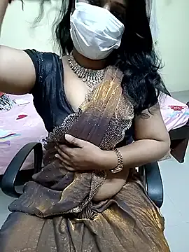 Snapshot of tamilmaha12 chatting on February 20, 2026, 7:47 pm tamilmaha12 online show from February 20, 2026, 7:47 pm