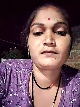 Kavya hot online show from October 11, 2025, 4:05 pm