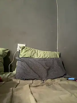 Tookey012 online show from September 28, 2025, 5:13 am