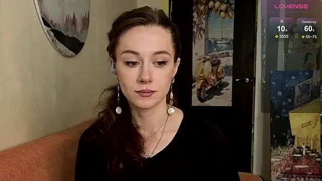 SkyHelen online show from June 3, 2026, 7:44 am