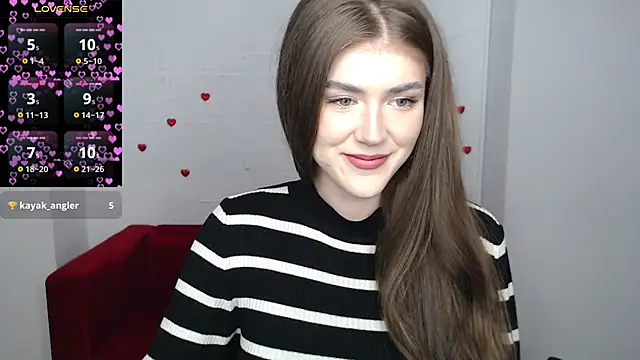 VictiriaDax online show from October 13, 2025, 12:05 pm