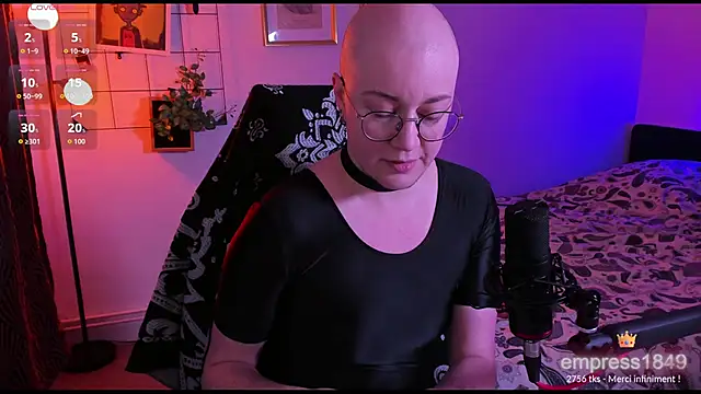 Snapshot of MossPrince chatting on November 12, 2025, 5:46 pm MossPrince online show from November 12, 2025, 5:46 pm