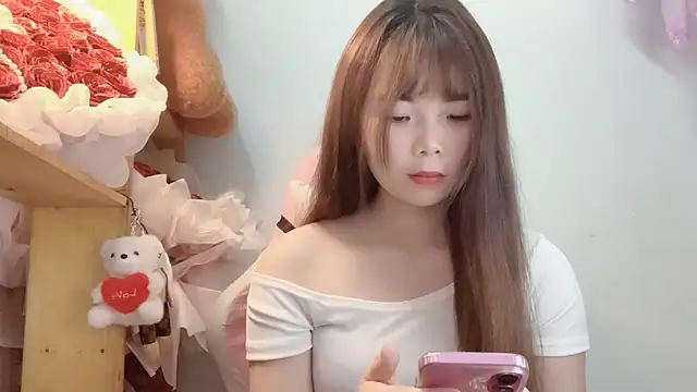 Snapshot of Pony898 chatting on September 20, 2025, 12:44 am Pony898 online show from September 20, 2025, 12:44 am