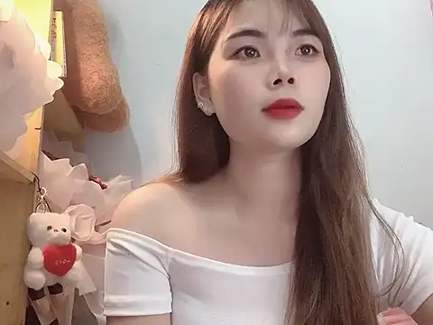 Snapshot of Pony898 chatting on November 10, 2025, 4:28 pm Pony898 online show from November 10, 2025, 4:28 pm