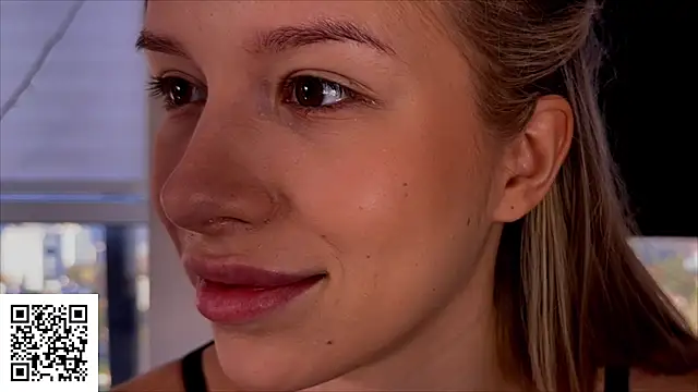 Snapshot of ElysiaXo chatting on November 7, 2025, 12:16 pm ElysiaXo online show from November 7, 2025, 12:16 pm