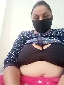 Rakhi sawant143 online show from November 13, 2025, 2:21 am