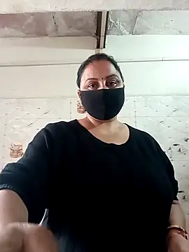 Rakhi sawant143 online show from November 22, 2025, 2:43 am