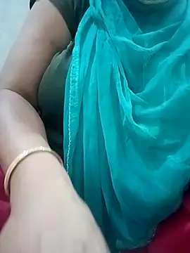 Rakhi sawant143 online show from March 17, 2026, 2:49 am