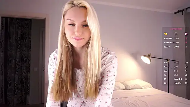 Snapshot of CherieSprinzl chatting on September 18, 2025, 5:31 am CherieSprinzl online show from September 18, 2025, 5:31 am