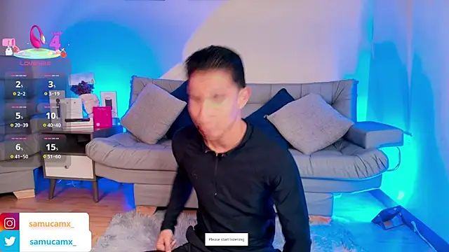 samucamx  online show from April 14, 2026, 11:22 pm