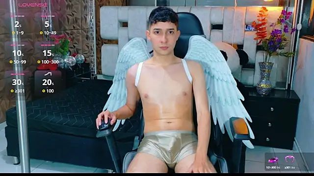 Snapshot of Kygo_Williams chatting on October 18, 2025, 10:49 am Kygo Williams online show from October 18, 2025, 10:49 am