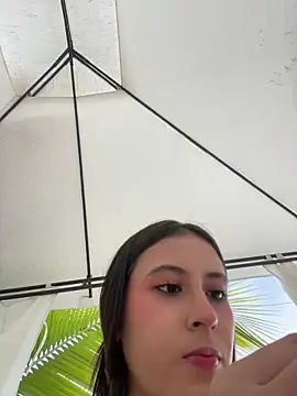 Juanita-Diaz online show from May 10, 2026, 8:36 pm