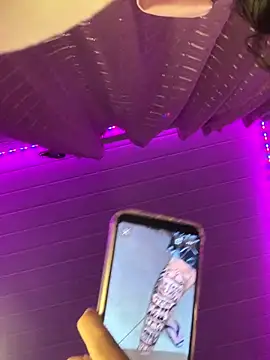 Snapshot of luluzinhax chatting on March 2, 2026, 5:08 am luluzinhax online show from March 2, 2026, 5:08 am