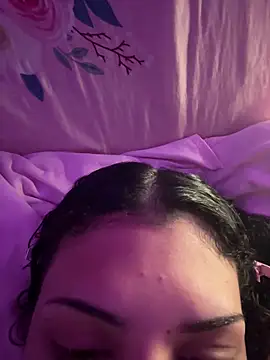 luluzinhax online show from March 27, 2026, 6:51 pm