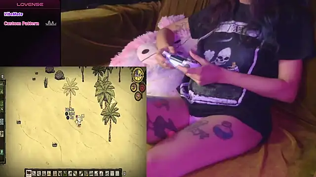 Snapshot of mmmminaDarling chatting on May 26, 2026, 1:01 am mmmminaDarling online show from May 26, 2026, 1:01 am