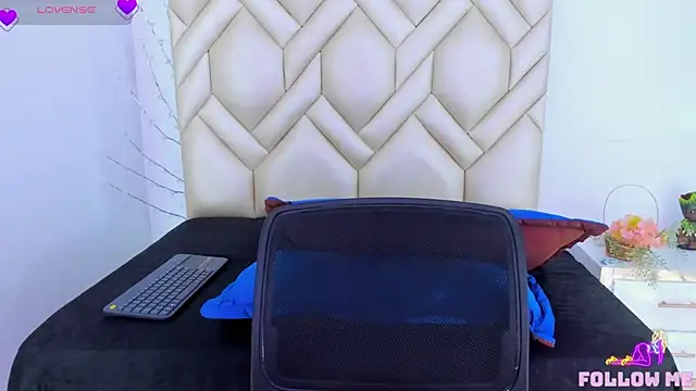 Snapshot of sexy_thin_anastasia chatting on October 5, 2025, 8:29 pm sexy thin anastasia online show from October 5, 2025, 8:29 pm