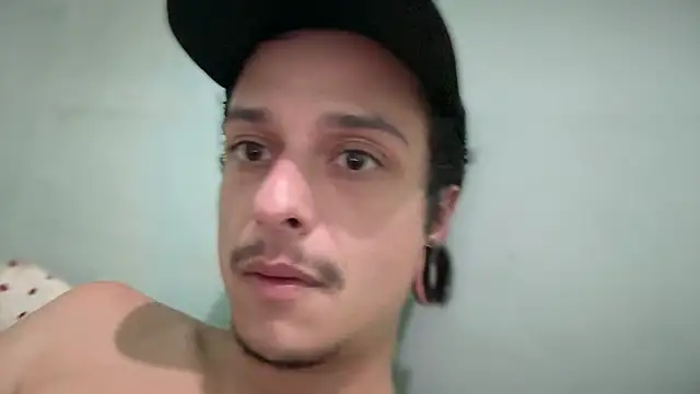 chrisalmeid  online show from March 8, 2026, 5:11 am